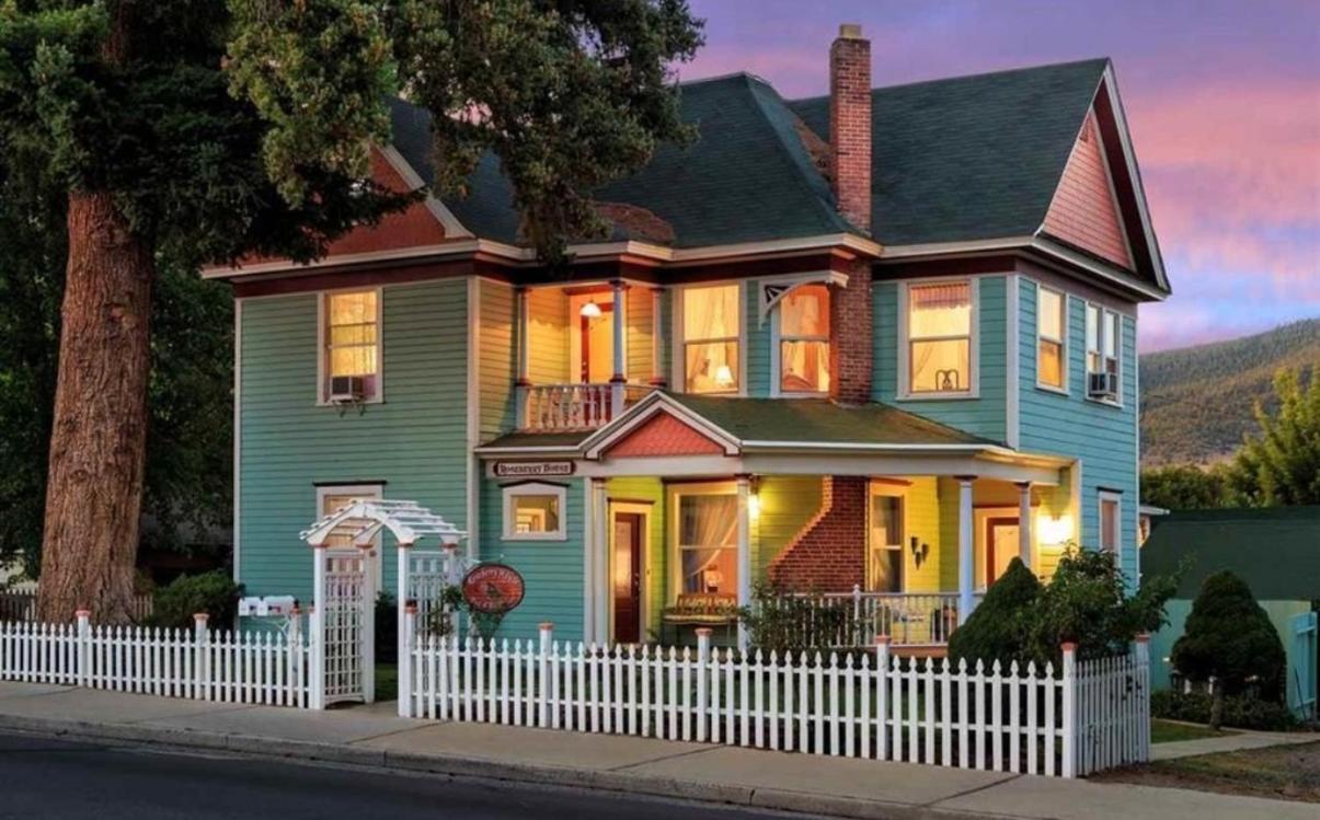 Roseberry House Bed And Breakfast Susanville Extérieur photo